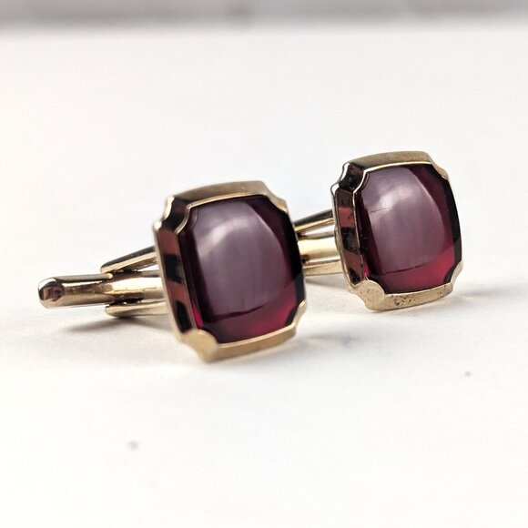 Vintage Hickok Men's Ruby Red Gold-Tone Cuff Links - Picture 1 of 8